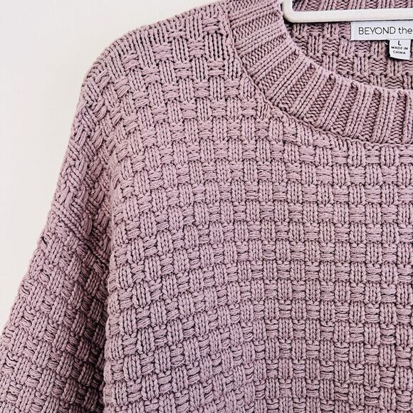 Beyond the Radar Purple Tight Knit Fringed Cozy Fall / Winter Sweater ~ Large - Picture 3 of 9